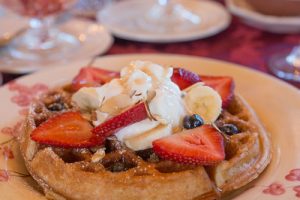 breakfast-belgian-waffel