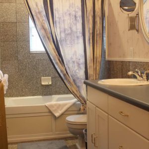 Places to Stay in Colorado Springs with Jacuzzi Suites Cypress Bathroom